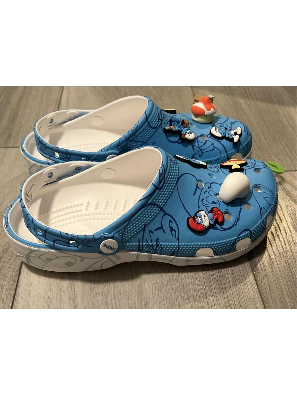 CROCS Adults SMURFS CLASSIC CLOG Light Blue SHOE MENS Size 7 WOMENS Size 9 - Picture 4 of 8